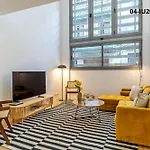 4256 - Ab Les Corts Bi Διαμέρισμα *
