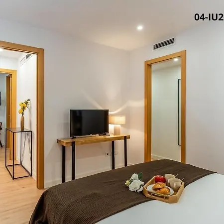 4256 - Ab Les Corts Bi Apartment Barcelona