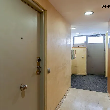 4256 - Ab Les Corts Bi Apartment Barcelona