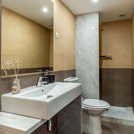 4256 - Ab Les Corts Bi Apartament Barcelona