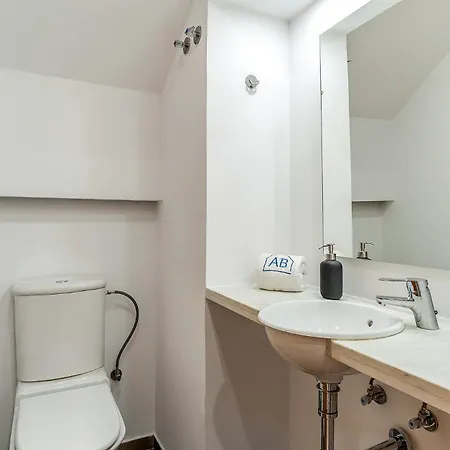 4256 - Ab Les Corts Bi Apartament Barcelona