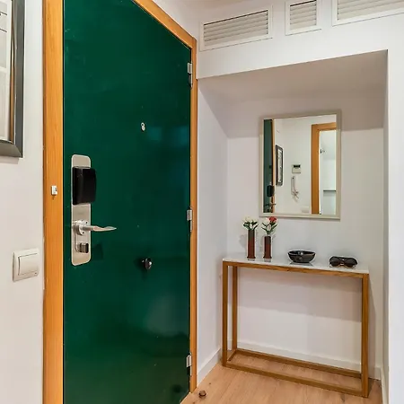 Apartament 4256 - Ab Les Corts Bi *
